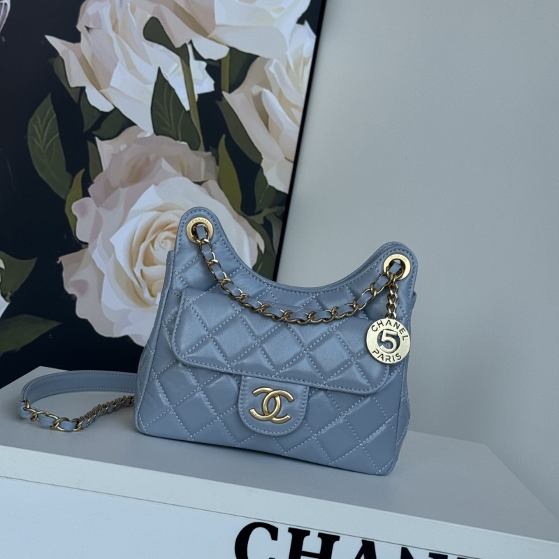 Ch**el hobo bags